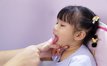 小孩語言發育遲緩是什么原因